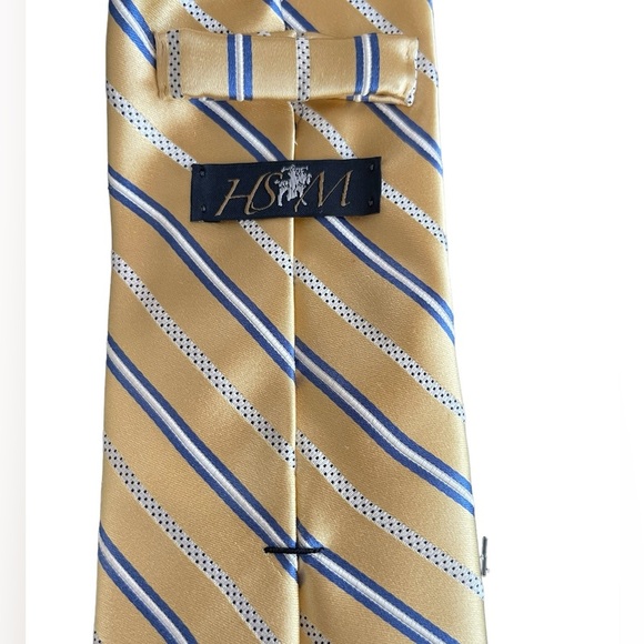 🔥🟡HSM Chicago 100% silk tie. Gorgeous & classic golden, white & blue stripe - Picture 2 of 5